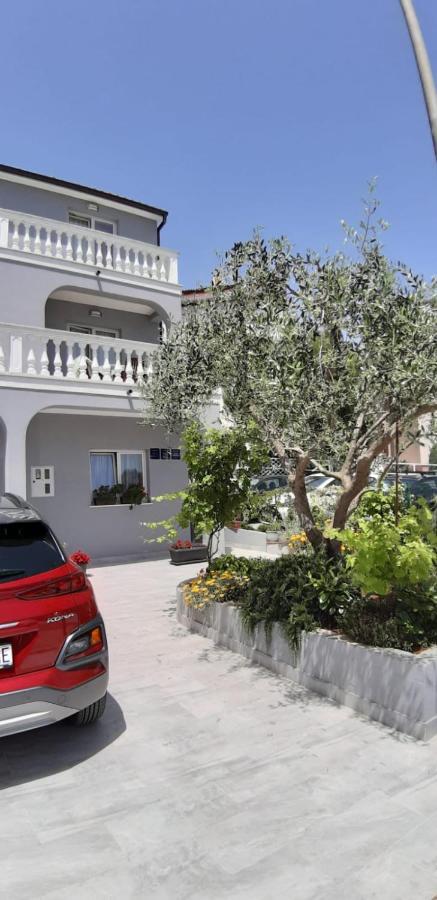 Apartman, Studio And Room Kata Pula Exterior foto
